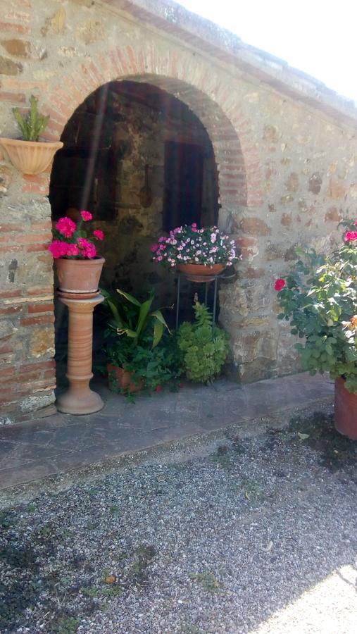 Casa Guaitoli Villa Bagni Di Petriolo Luaran gambar